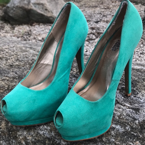Sharp Teal high heeled shoes Charlotte Russe - Picture 4 of 8